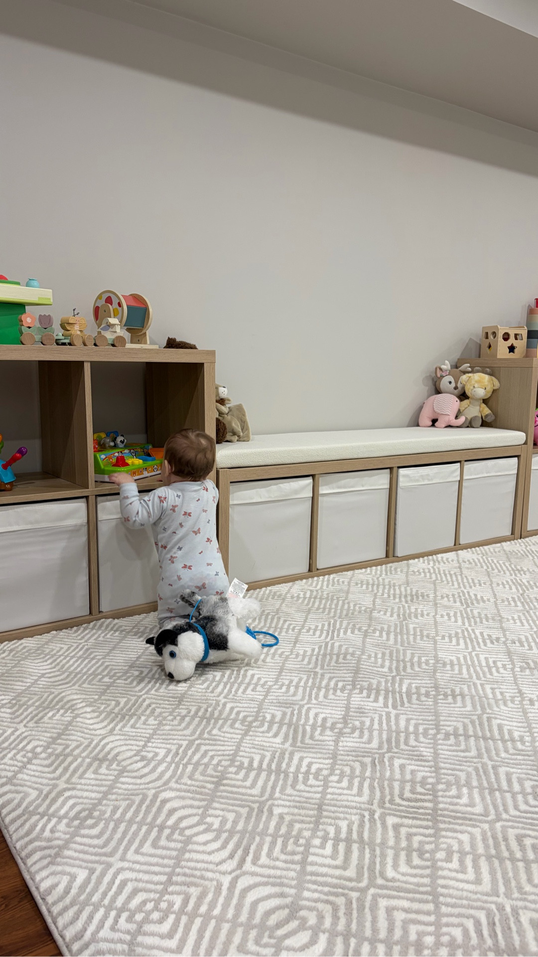 our cozy playroom 🧸🎀✨

A simple, organized, and fun space for our little one! So happy with how it turned out and she loves it too 🥰

Want to see where we found all these gems? Check out my LTK (link in bio) 🛍️

#canadianmom #playroomorganization 

#LTKbaby