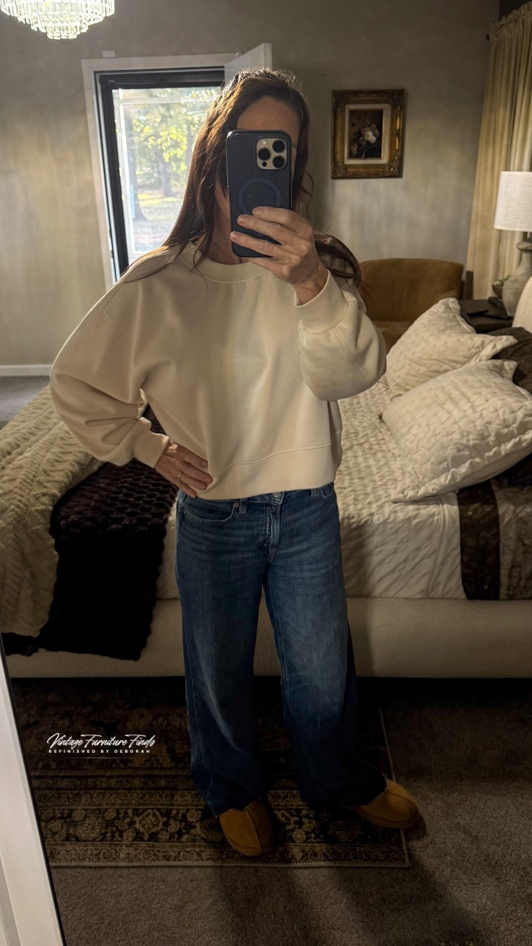 Jeans
Size 00 short 
Color: Dark Indigo 
Top: Small 


#LTKSaleAlert #LTKSeasonal #LTKStyleTip