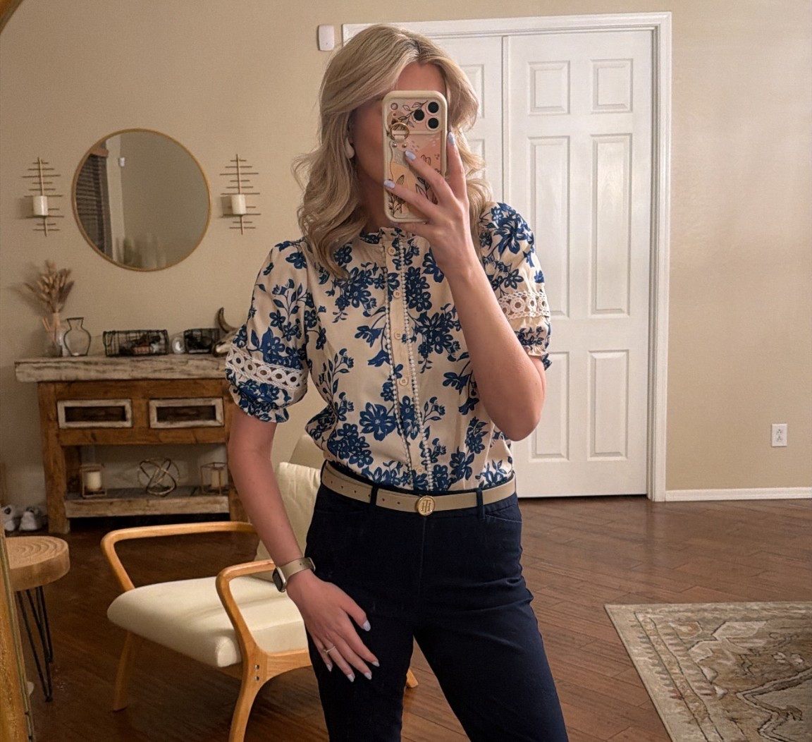 Spring floral Blouse 💙

#LTKootd #LTKdayinmylife #LTKgrwm