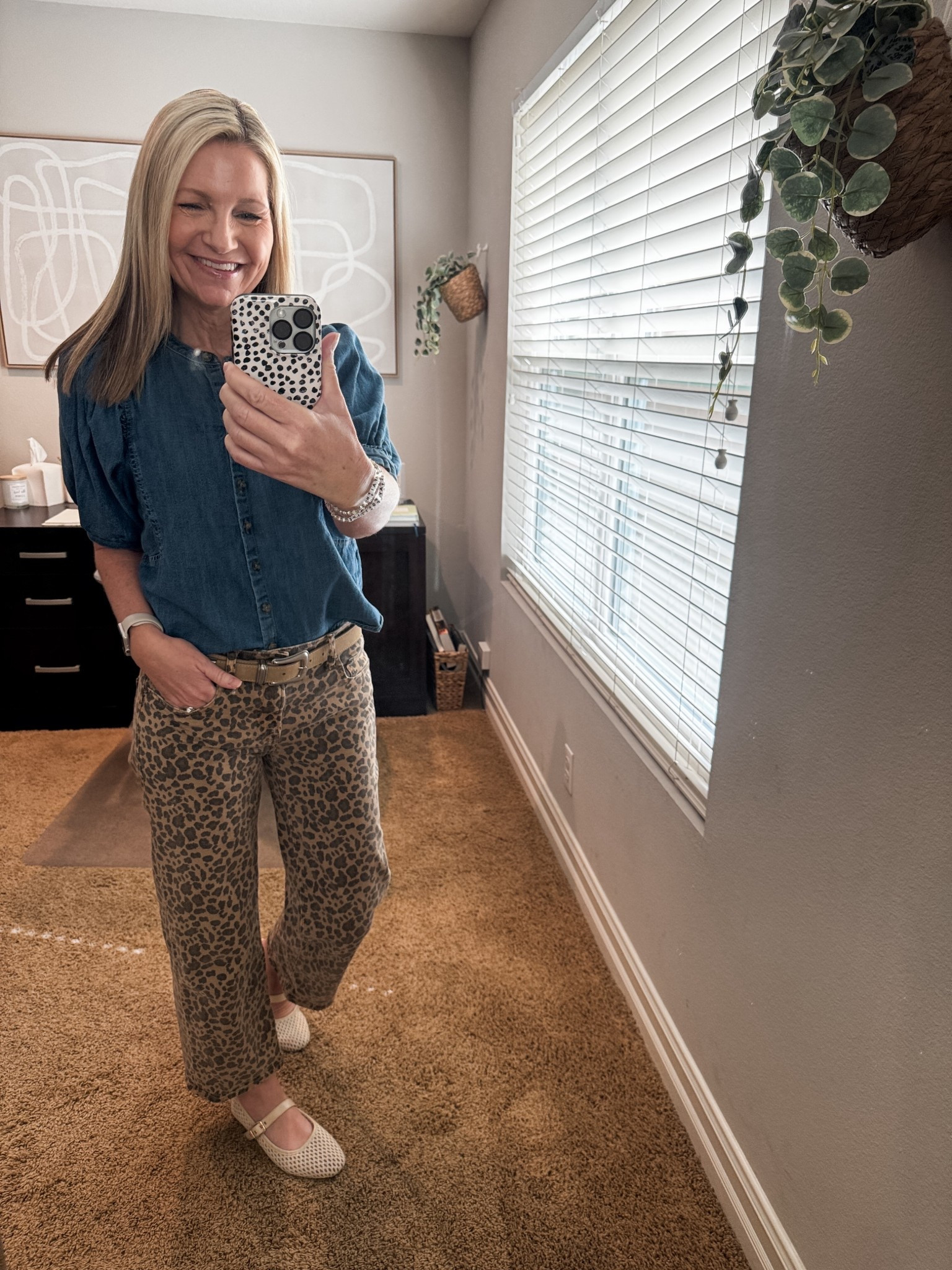 Thursday’s work from home outfit in these cropped leopard jeans and denim top. Linking similar options for both. 

#LTKootd #LTKOver40 #LTKSeasonal