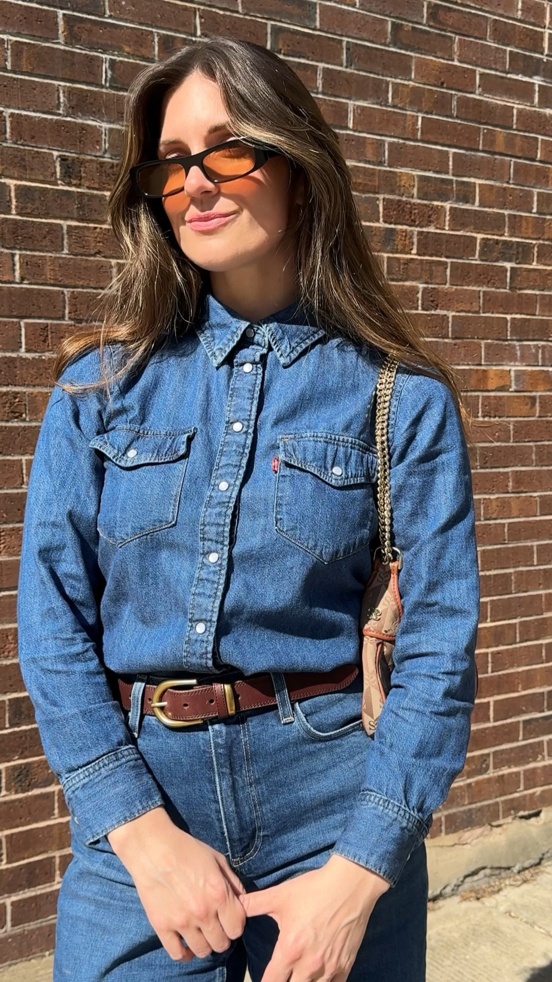 Denim on denim for spring, giving chic but effortless 90s minimalism. I am 5’4”, Jeans are a 27 top is a S. Sunglasses are Apercu Marta in Scuro 🕶️

#LTKstyletip #LTKVideo #LTKSeasonal