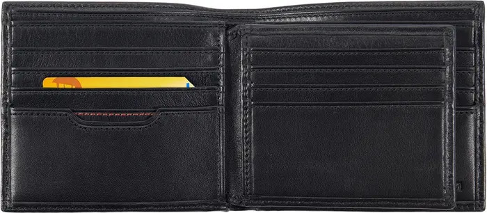 Delta Global ID Lock™ Shielded Center Flip ID Passcase | Nordstrom