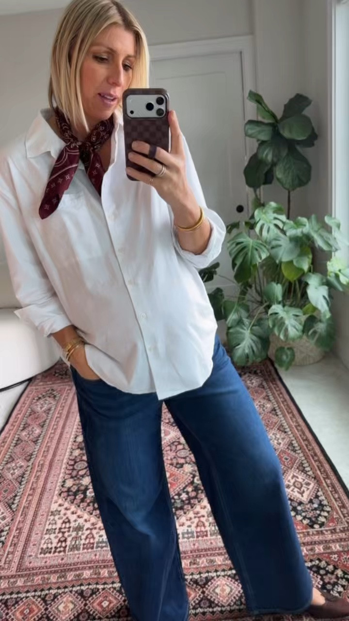 Comfort stretch denim that’s $50 & so flattering. The wide leg, mid-rise + dark wash are easy to dress up for work or date night. They have the perfect amount of stretch & come in so many washes + different lengths for petites & tall gals like me.

#LTKootd #LTKOver40 #LTKSeasonal