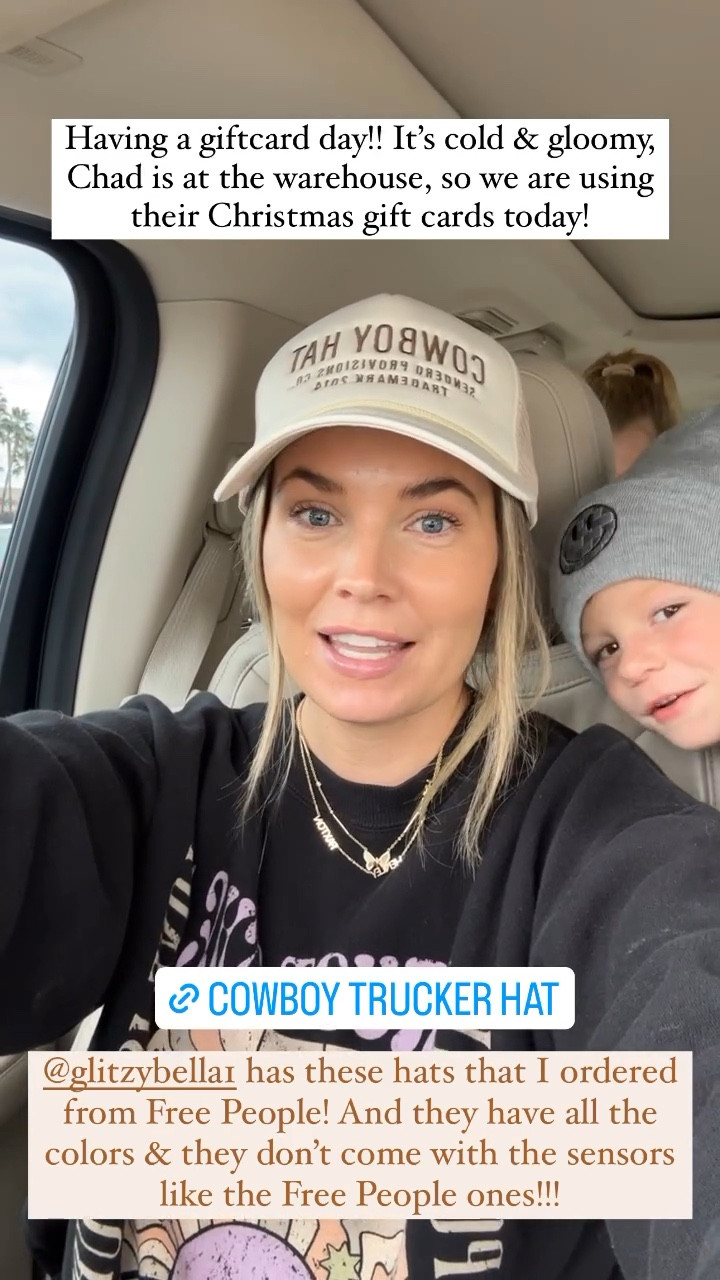 Cutest “cowboy hat” that’s actually a trucker hat from Glitzy Bella! They have so many color options! I originally ordered this hat from Free People but mine came with a sensor on it 🙃 so happy to report these hats will not!! 