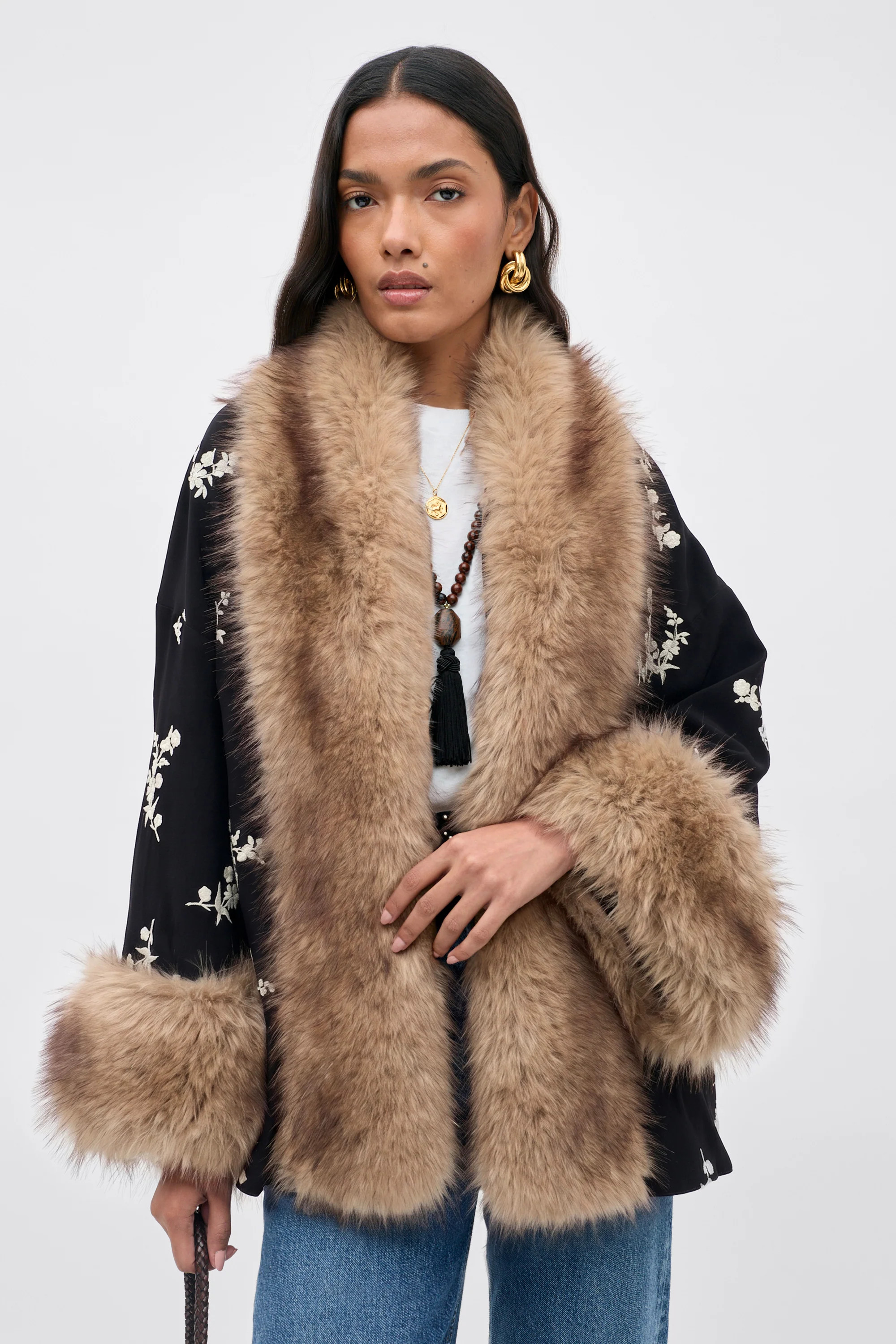 Micah - Alexa Flower Embroidery Black | Rixo