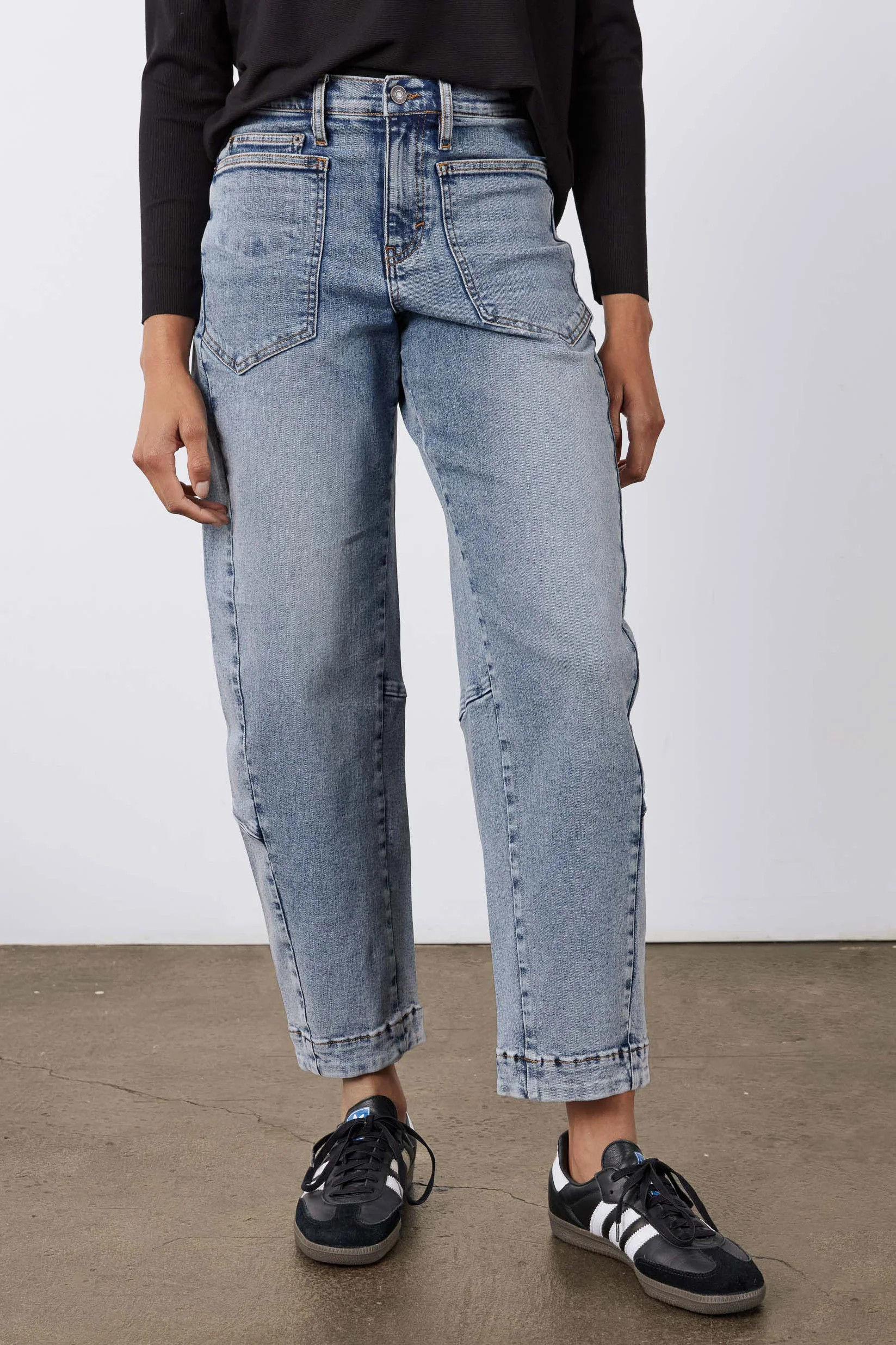 The Petite Slouchy Jeans 2.0 | Petite Baggy Jeans – Ruti | Ruti