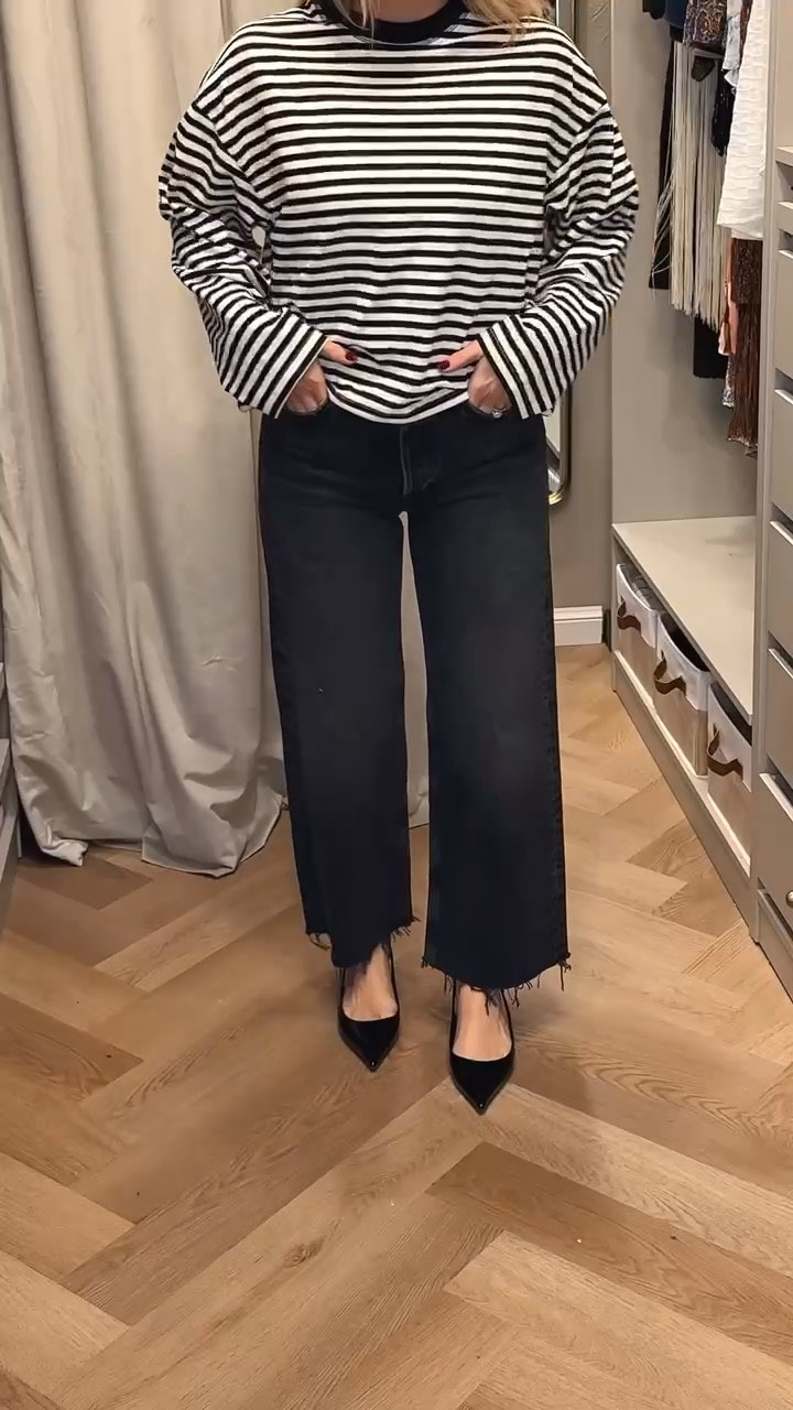 Stripe tee
Black jeans
Cropped wide leg black jeans 


#LTKootd #LTKdayinmylife #LTKSeasonal