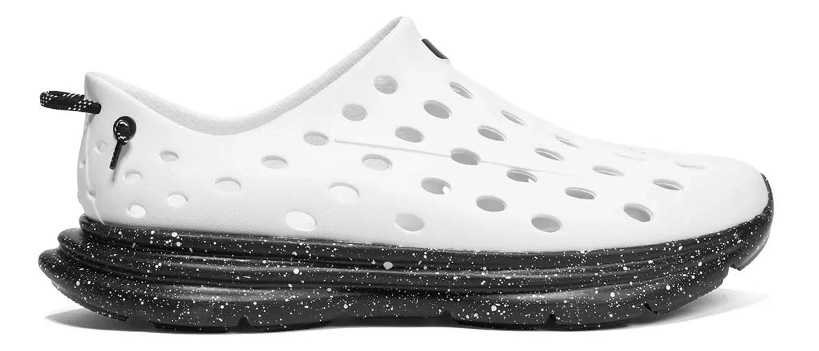 Kane Revive - White / Black, Size: 11, Medium | Footwear - Road Runner Sports | Road Runner Sports