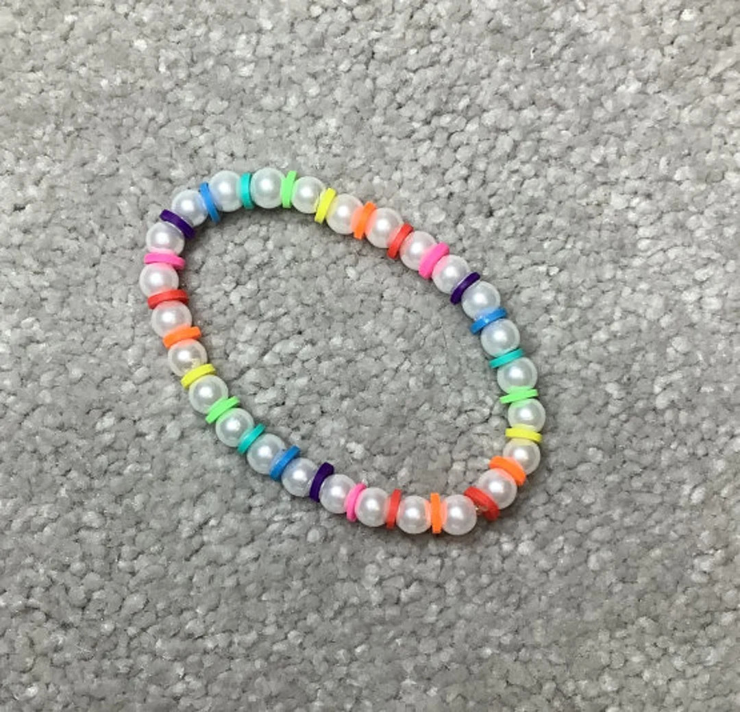 rainbow pearls | Etsy (UK)