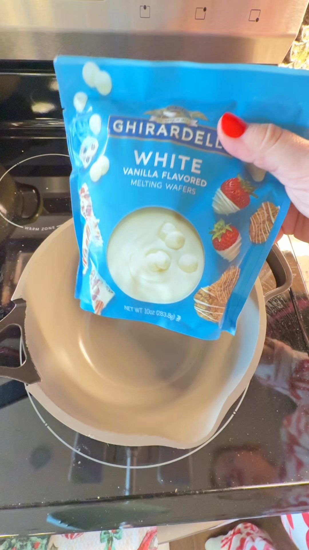 Santa hat treats



#LTKHoliday #LTKmomlife #LTKSeasonal