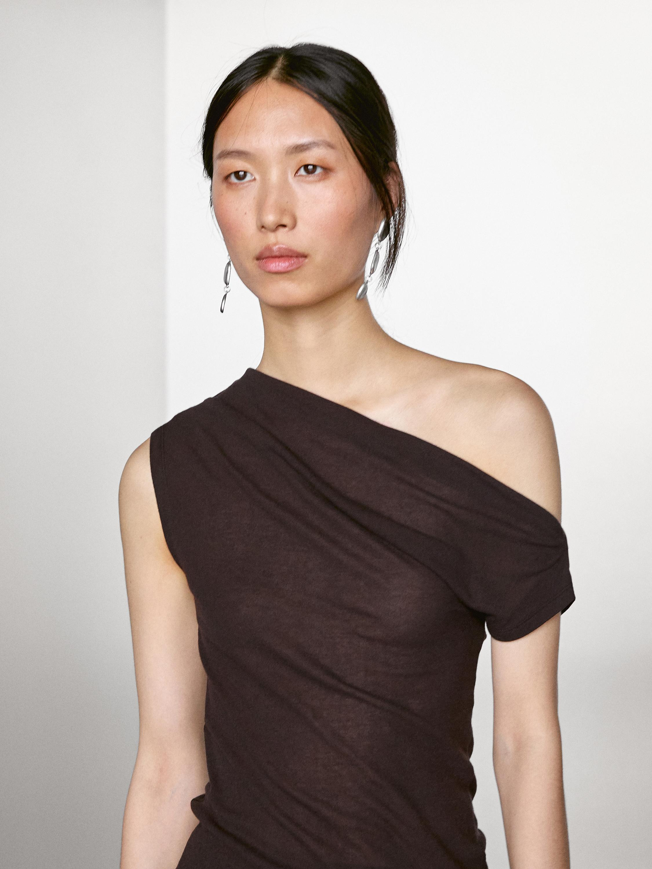 100% cotton asymmetric top | Massimo Dutti UK