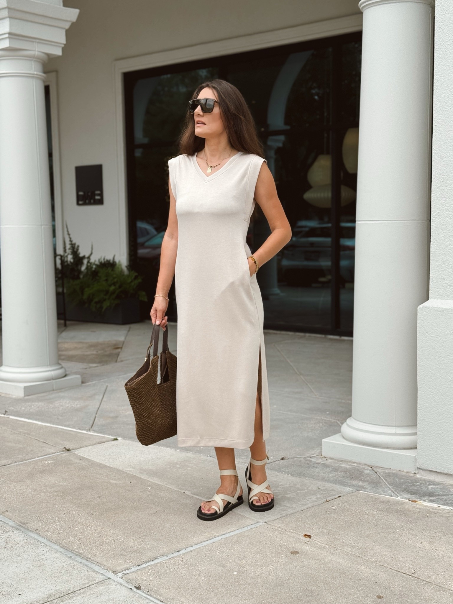Such a flattering and feminine dress! The smocked top gives a really nice fit while still being comfortable, and the length is perfect for a classy everyday look. I love the subtle details like the sleeve and flowy bottomit adds a romantic touch. It’s easy to style with flats or sandals, and it works for both day and night. Great quality and a must-have black dress!

#LTKMothersDay #LTKootd #LTKgrwm