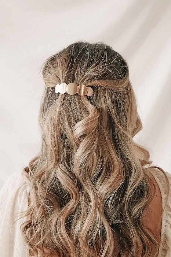 'Round We Go Brushed Gold Hair Clip | Lulus (US)