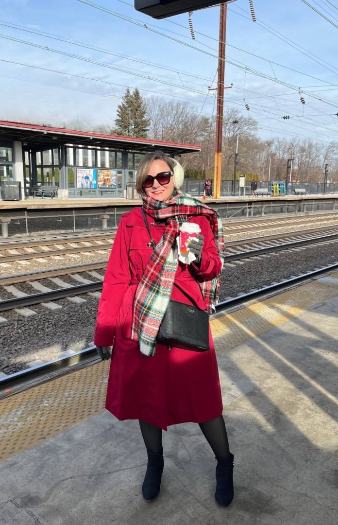 Red trench coat with hood 
True to size 
Fleece lined leggings 

#LTKMidsize #LTKSaleAlert #LTKSeasonal