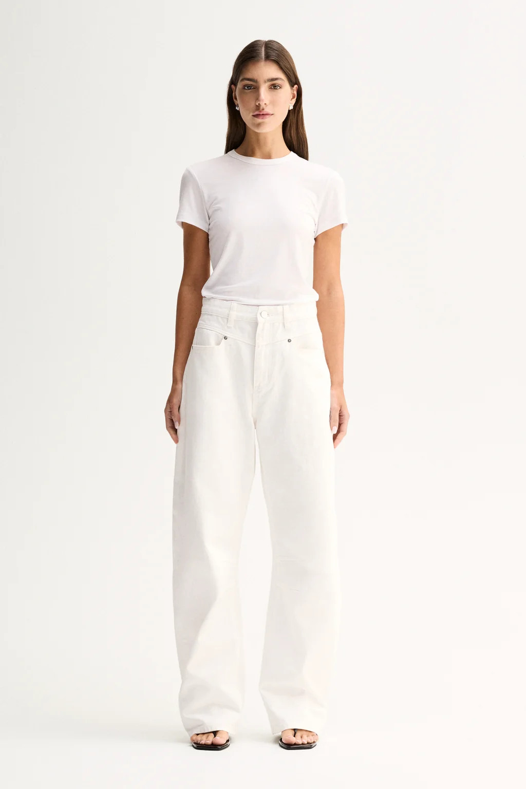 Bonnie Fitted Tee White | Elka Collective