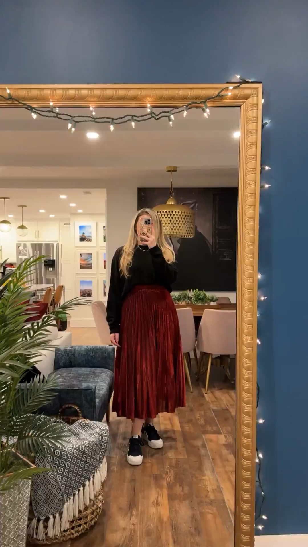 Pleated metallic red midi skirt from wolf & badger, Christmas outfits, holiday outfits, Valentine’s Day outfits, Valentine’s Day outfit

#LTKMidsize #LTKStyleTip #LTKHoliday