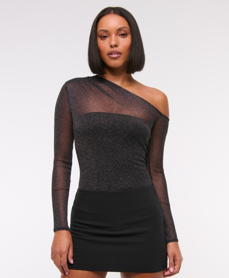 Holiday outfits 

#LTKGiftGuide #LTKHoliday #LTKCyberWeek