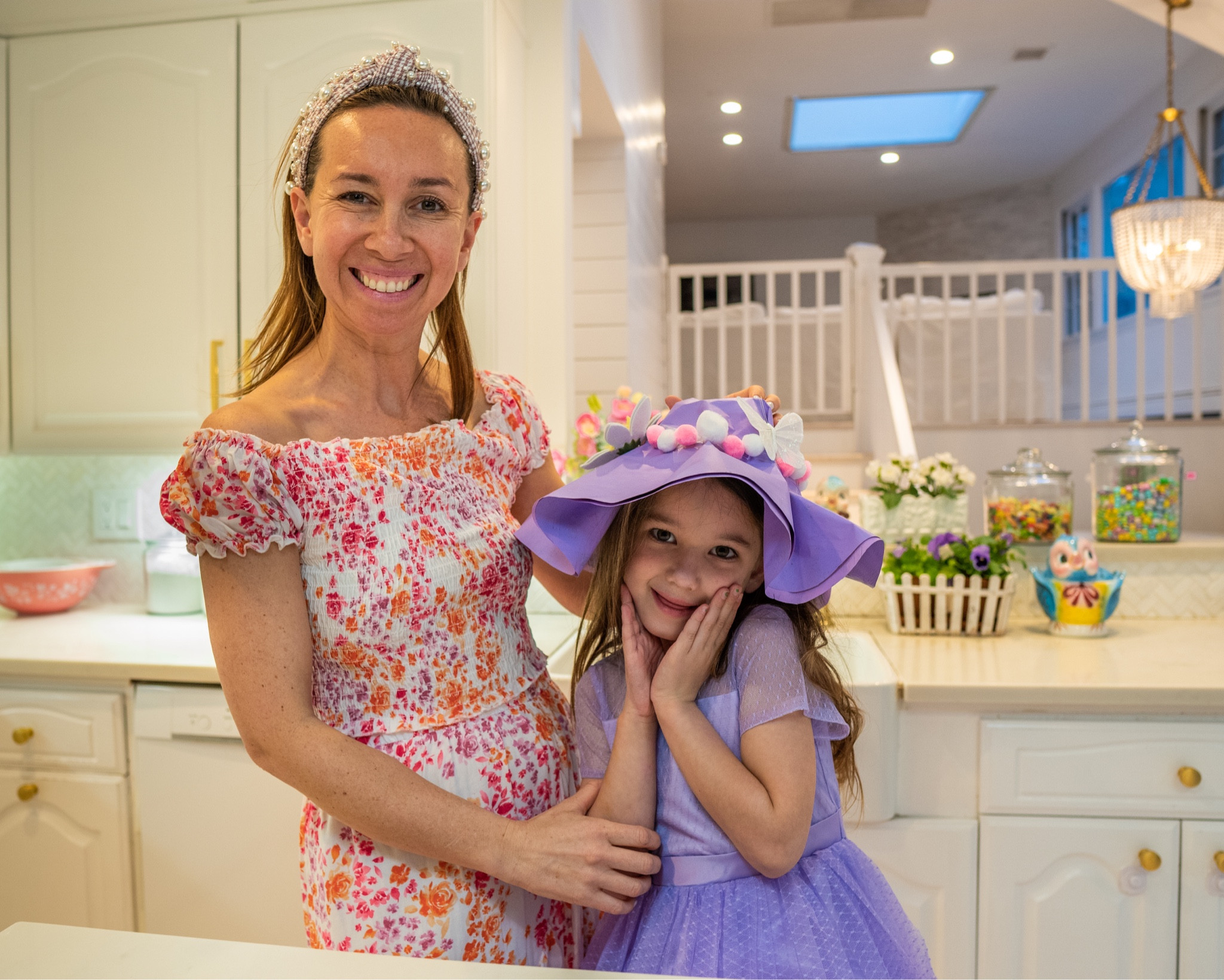 DIY newspaper sun hat! All you need is to paint old newspaper and add some decorations and there’s ur sun hat!! So cute!! 

#LTKstyletip #LTKkids #LTKSeasonal