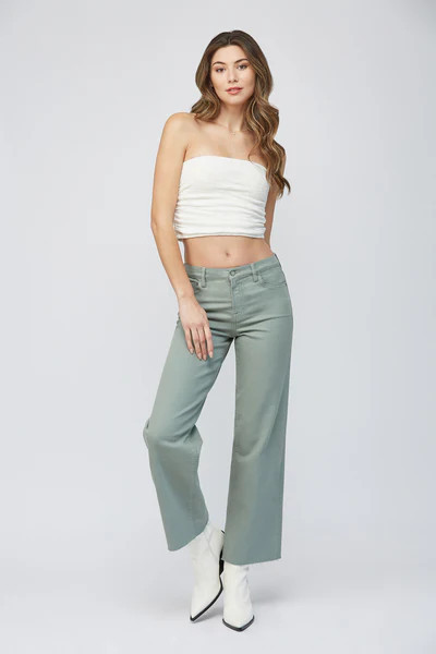 [LOGAN] SAGE CLEAN 28" INSEAM DAD JEAN | Hidden Jeans