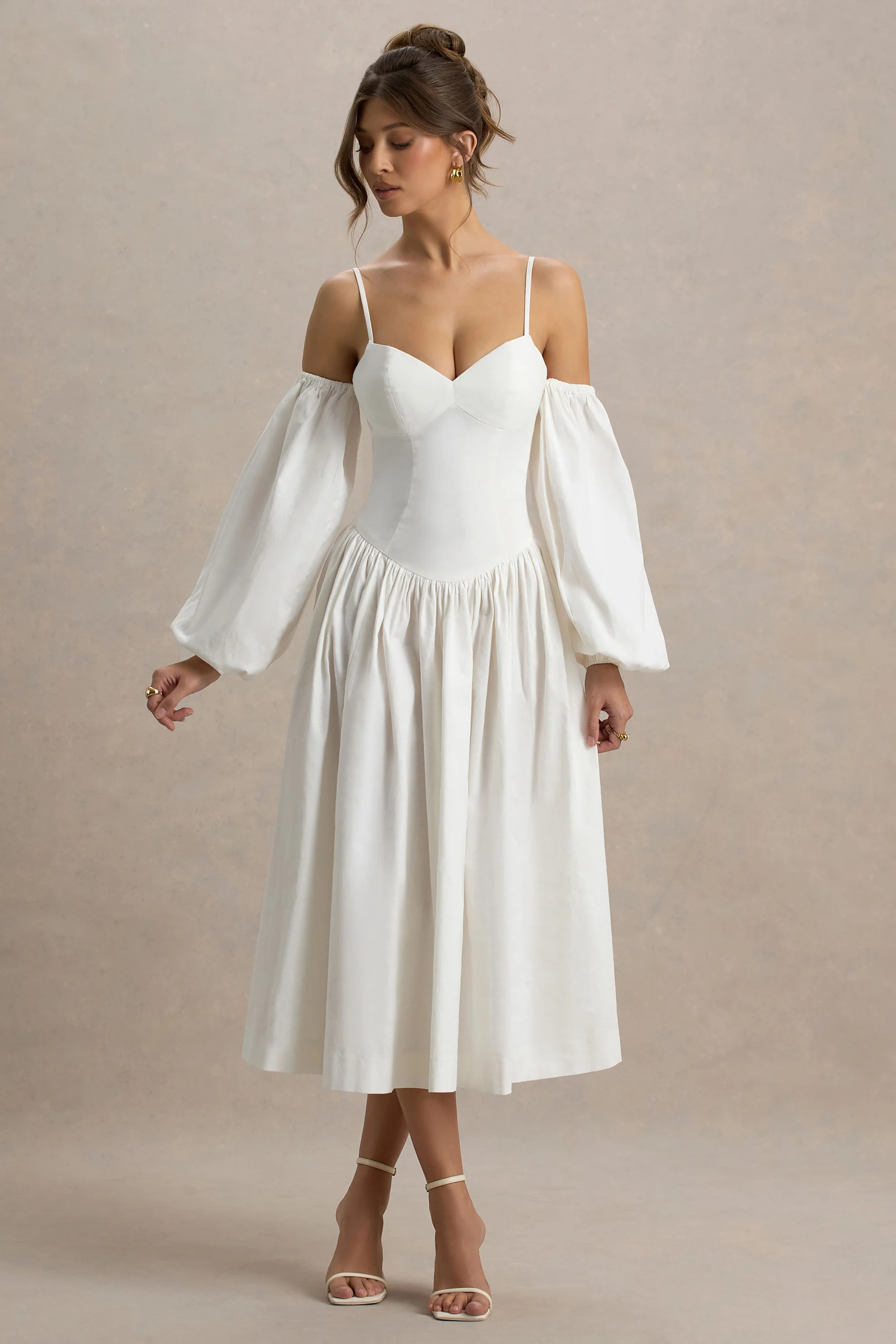 Macie | Cream Sweetheart Midi Dress With Balloon Sleeves | Club L London