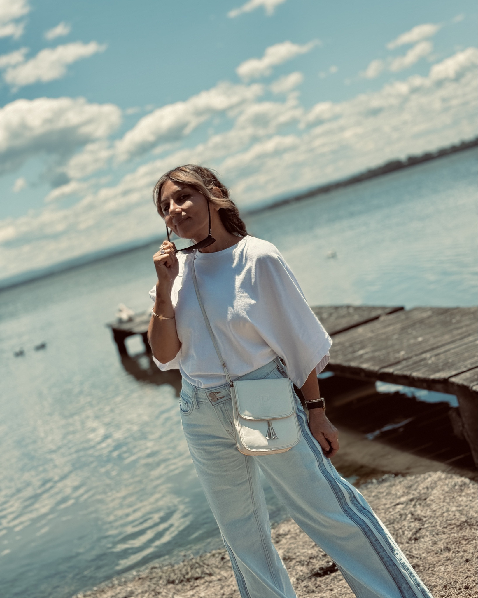 Jeans and a white tee forever 🩵🤍

#LTKootd #LTKPetite #LTKOver40