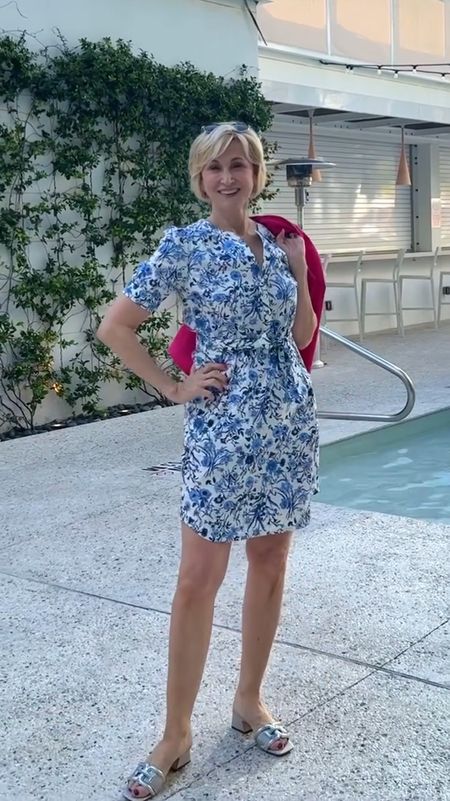 If you shy away from floral dresses because you think they will make you look dated , it’s not true! 

There are so many gorgeous spring floral dresses that are modern and youthful. Perfect for Mother’s Day, and graduation.

I love this gorgeous floral dress and denim jacket from @talbots



#LTKVideo #LTKover40 #LTKSeasonal
