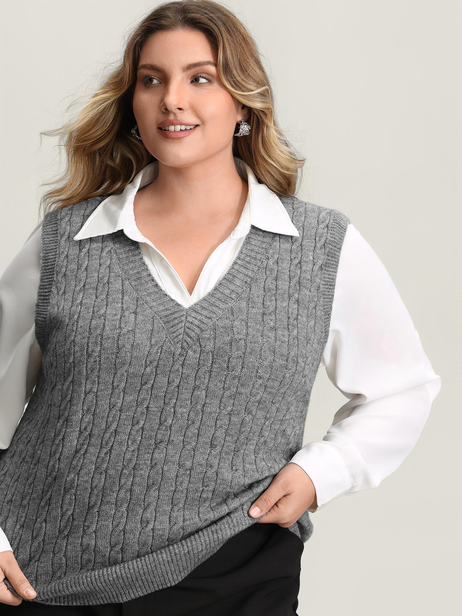 Textured V-Neck Sweater Vest | Bloomchic
