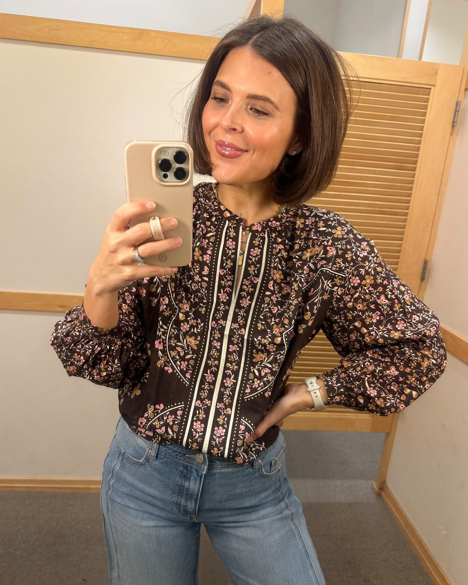 LOFT Floral Split Neck Blousee

#LTKSeasonal #LTKSaleAlert #LTKFindsUnder100