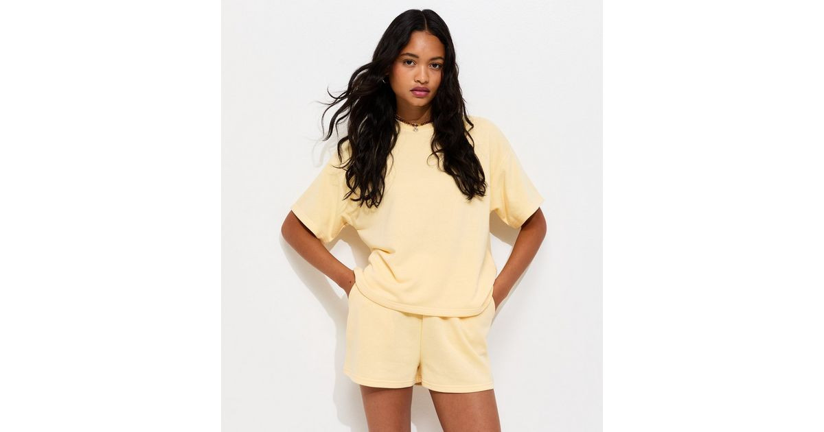Light Yellow Boxy Sweatshirt T-Shirt | New Look | New Look (UK)