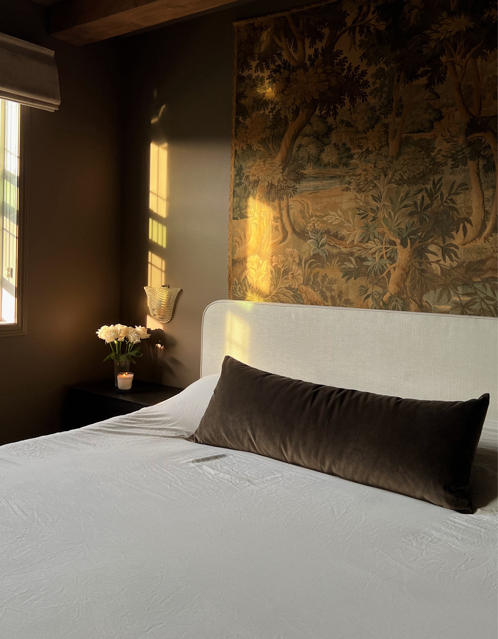 A peaceful moment with the prettiest bolster 🤎

#LTKhome #LTKcanada #LTKsale