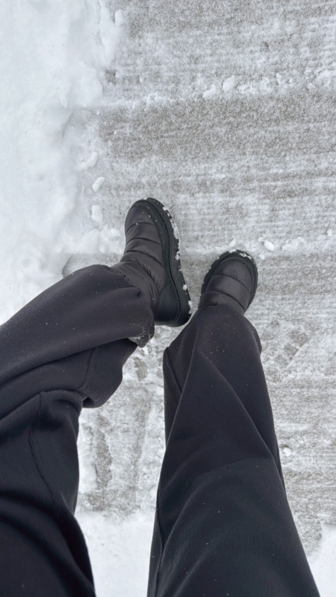 These boots literally came today just in time 🙌🏼☃️ First round of shoveling done and my feet are so cozy warm! 
I went true to size in the boots / Lululemon set runs a little big so you can definitely size down one

#LTKPetite #LTKootd #LTKmomlife