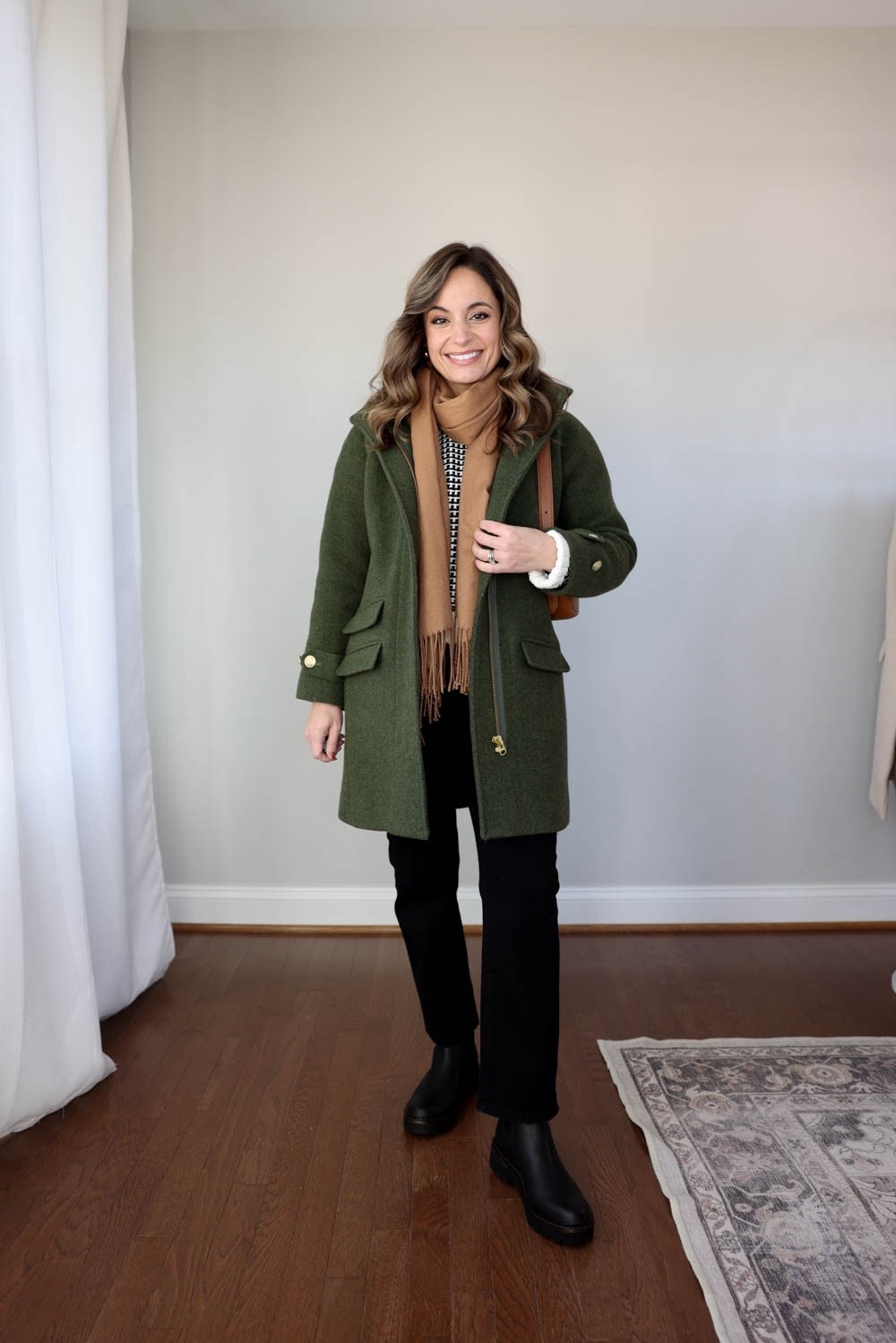 Winter boots series: how I’m wearing chelsea boots this winter! 

I prefer chelsea boots with straight jeans that hit at my ankle. The Bella Straight Jeans are perfect for wearing with chelsea boots! 

Jeans (Quince): 24 x 26” 
Sweater (Madewell): xxs 
Coat (J.Crew): petite 00 
Boots (Nordstrom): tts - water resistant 

(Winter boots, Chelsea boots, winter outfit)

#LTKPetite