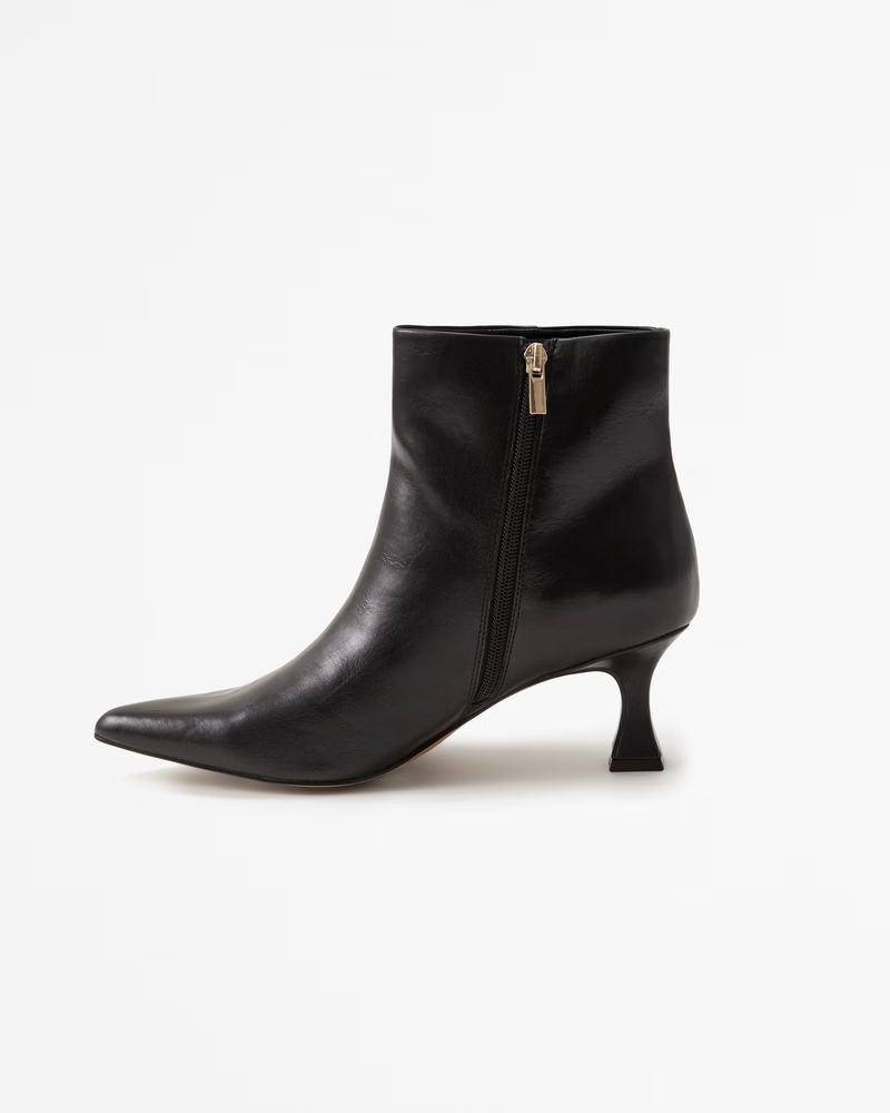 Pointed Heeled Boot | Abercrombie & Fitch (US)