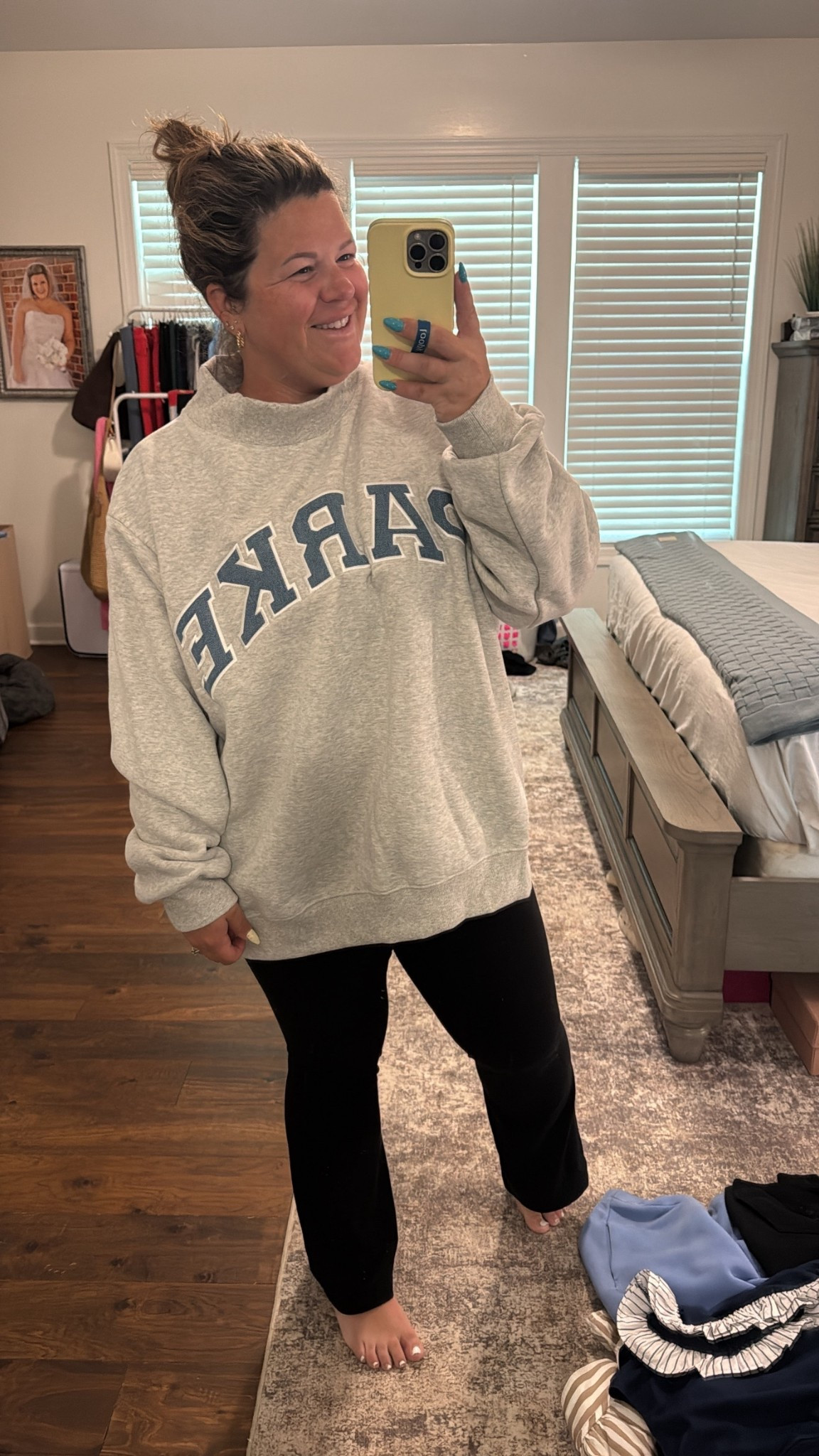 Parke sweatshirt still fully in stock. Sized up to an xxl for an oversized fit  

#LTKMidsize #LTKootd