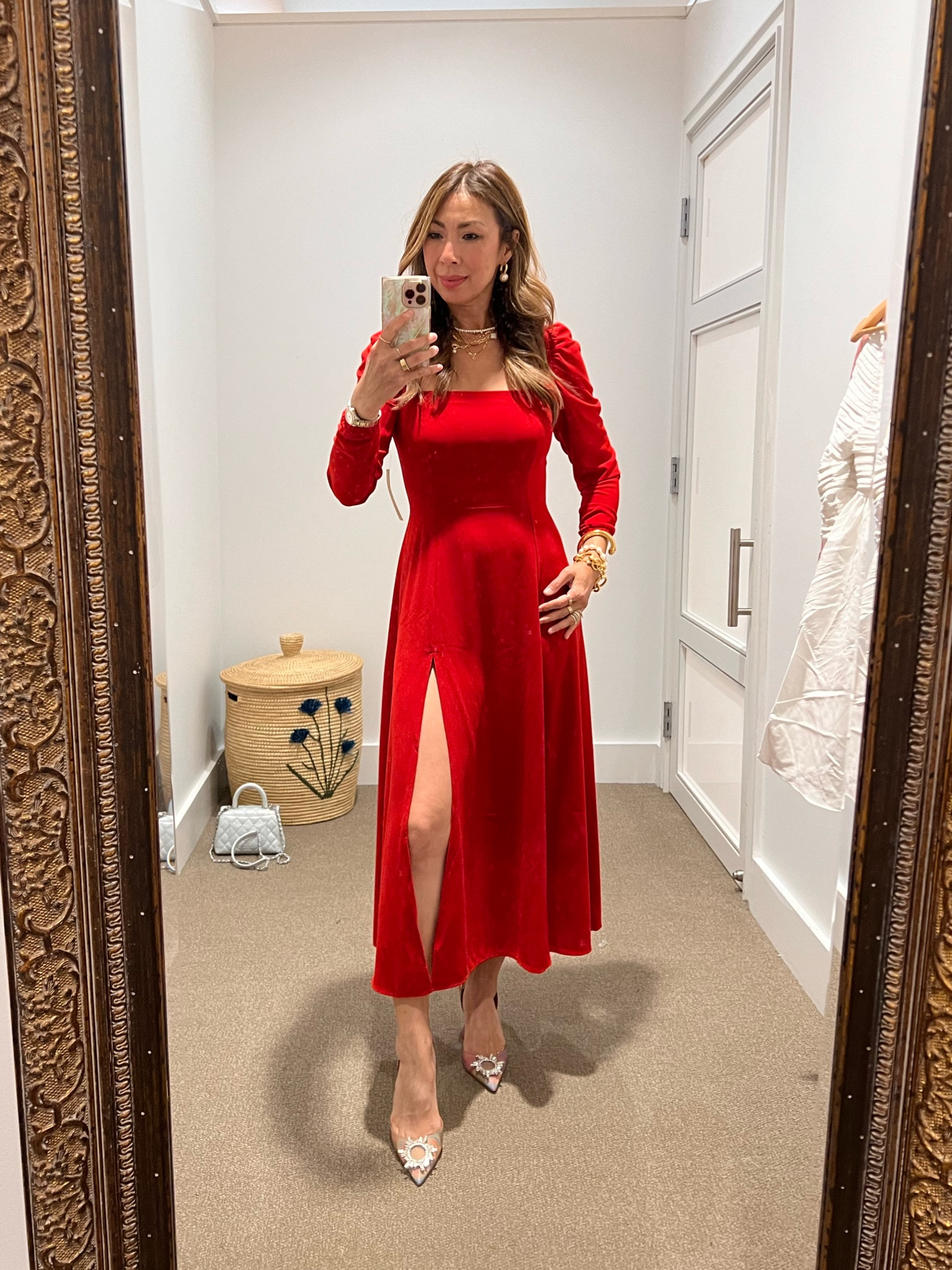 Gorgeous few moda blue dress made w/same manufacturer as Alice + Olivia 💙 (size 2) #styleofsam #fewmoda 

#LTKFind #LTKwedding #LTKunder100