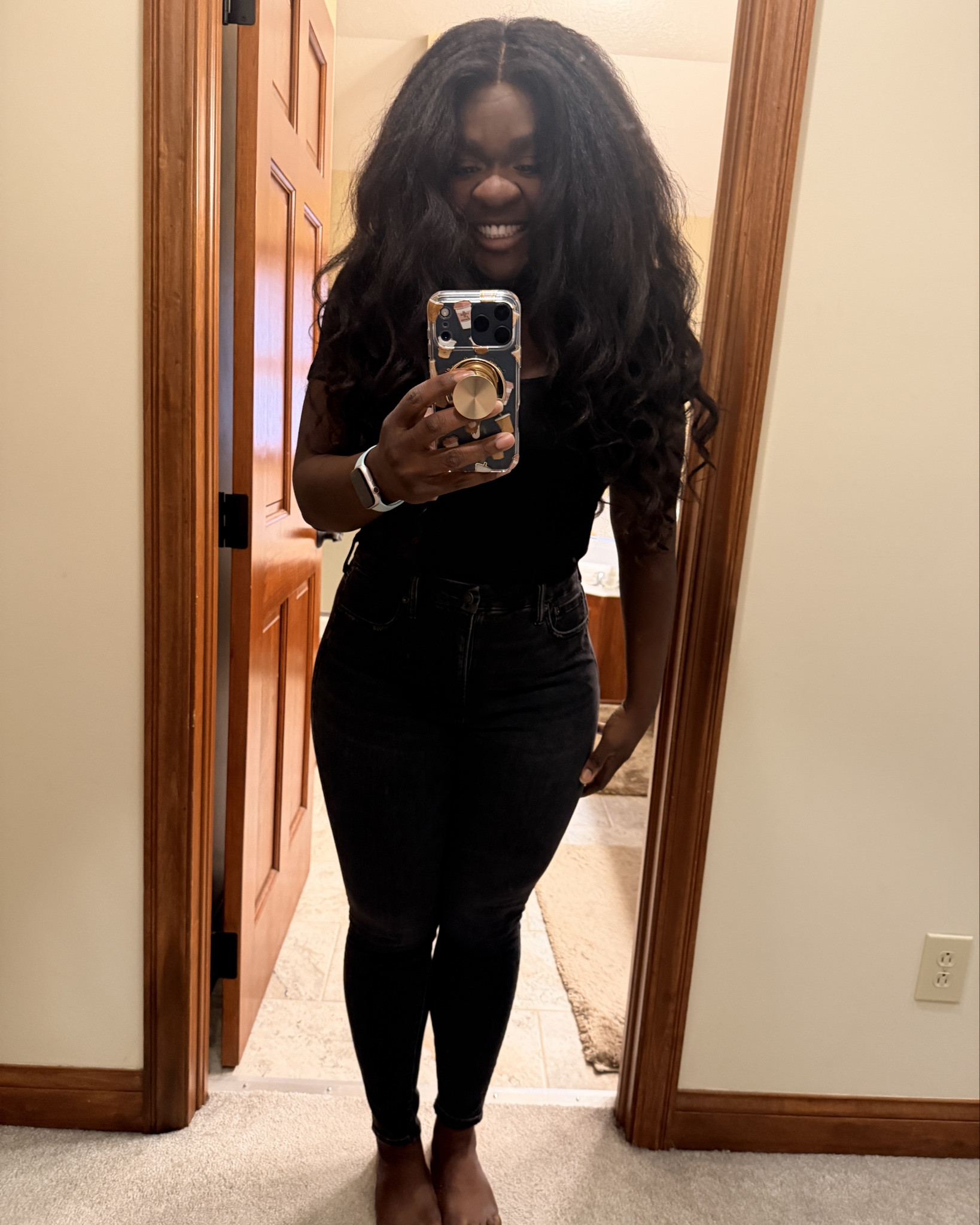 The best jeans I own! 

#jeans
#skinnyjeans 
#midsize
#midsizefashion

#LTKMidsize #LTKSaleAlert #LTKootd