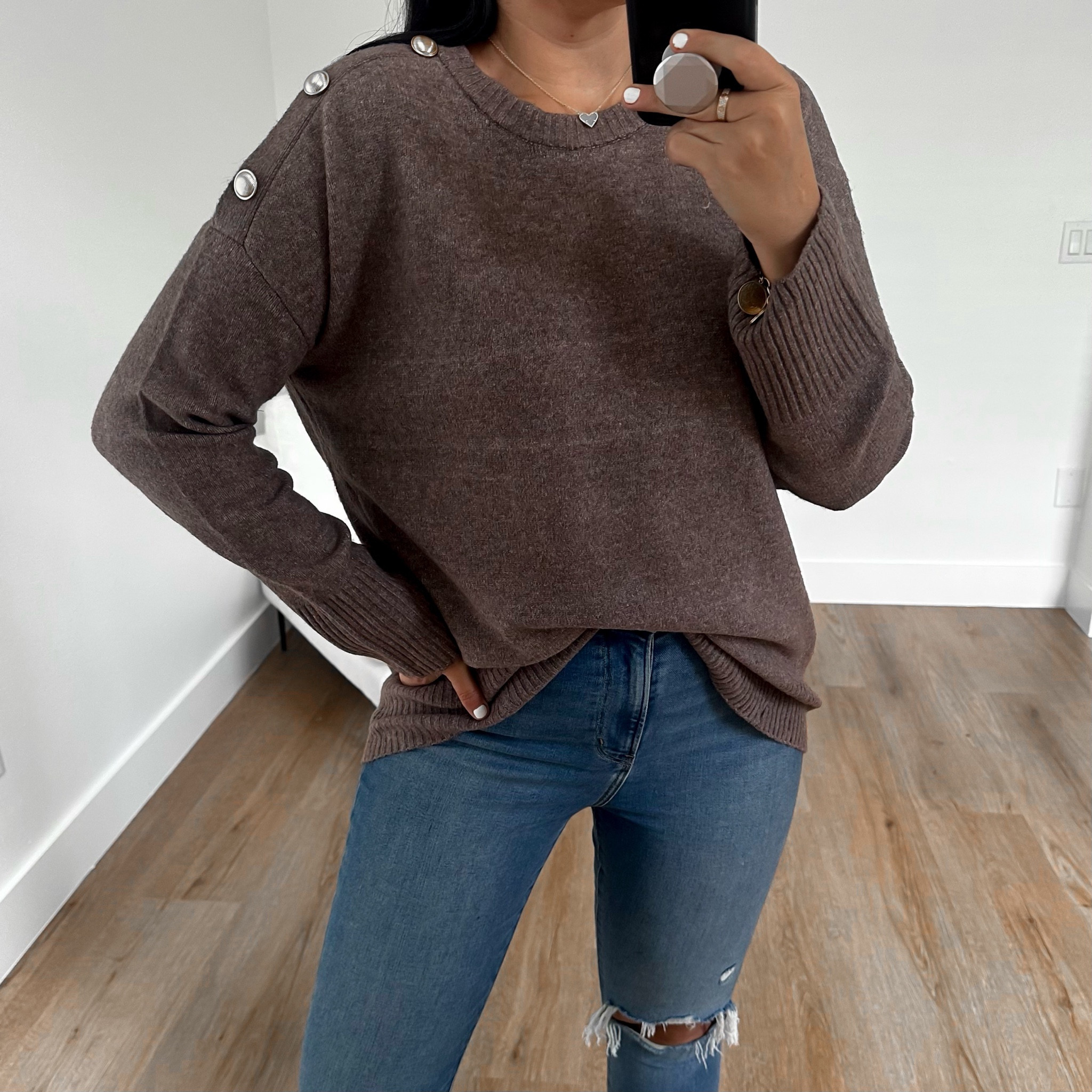 Converse Chuck Taylor All Star Shoreline Slip-On Sneaker. Distressed Skinny Jeans. London Novelty Button Oversized Sweater wearing size small. 
