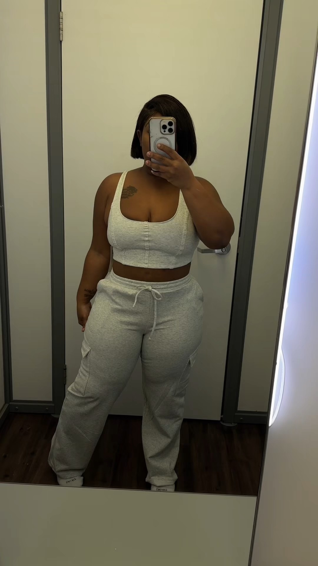 @walmart set find under $20! #walmartfinds #walmart #curvyfashion #curvygirl ##curvystyle 

Comes in 4 different colors and sizes XXS- 4XL

Im wearing a size small 
5’0 192lbs
