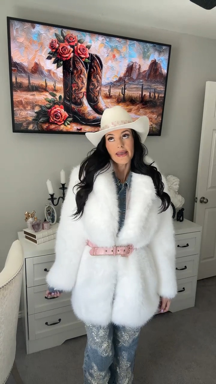 Rodeo outfit
Country concert
Western 

#LTKFestival