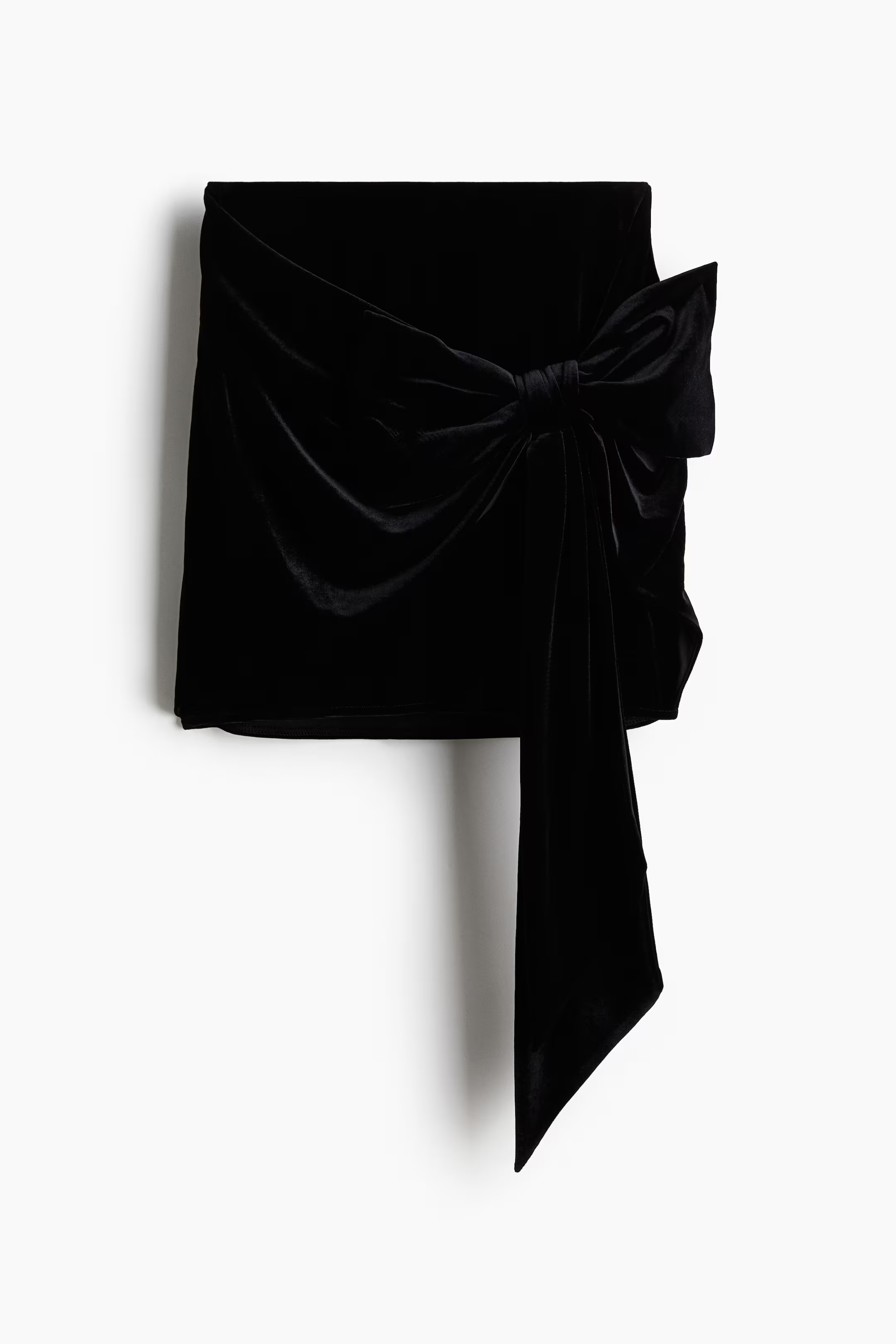 Bow-front velour skirt - Black - Ladies | H&M GB | H&M (UK, MY, IN, SG, PH, TW, HK)
