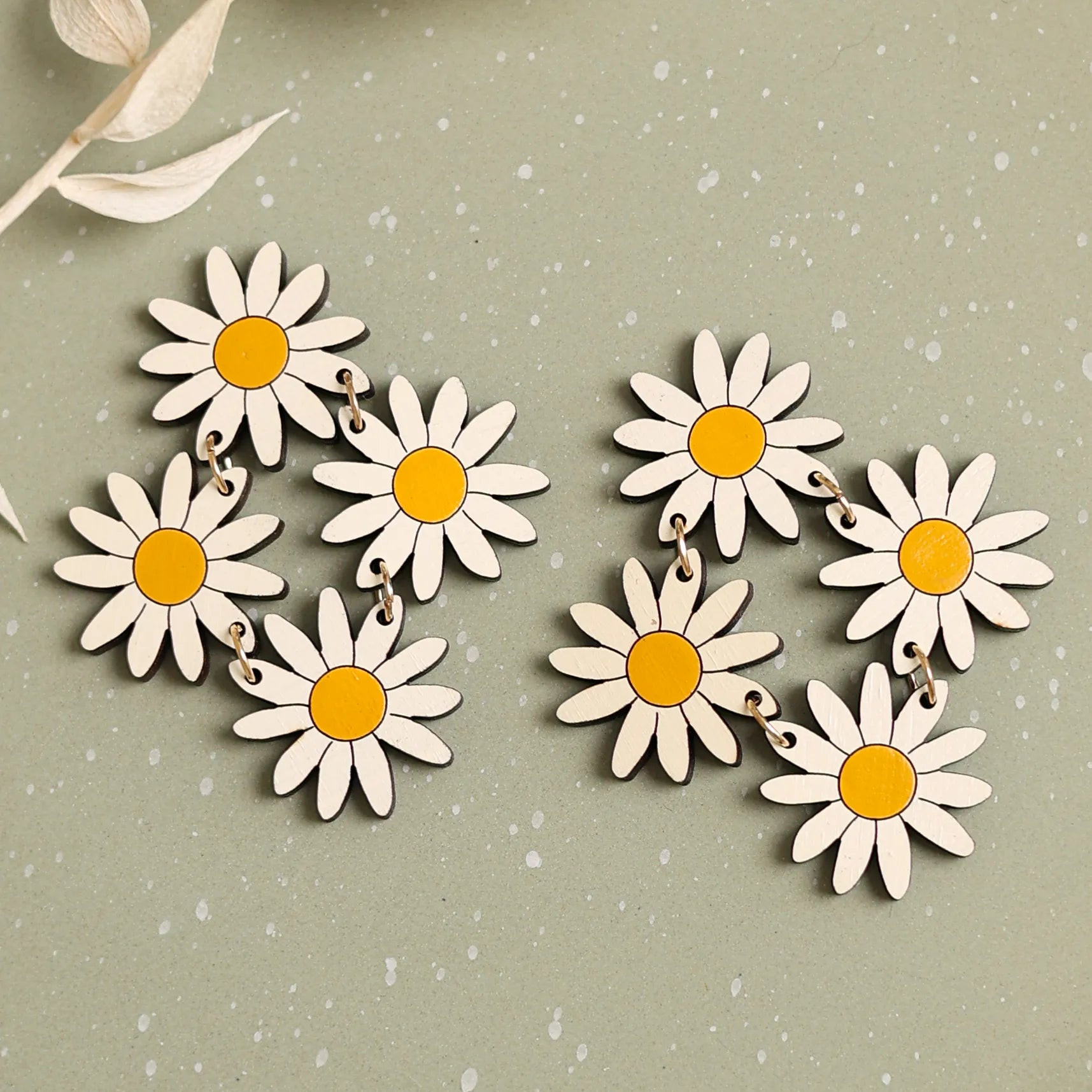 Daisy Chain Earrings | Le Chic Miami
