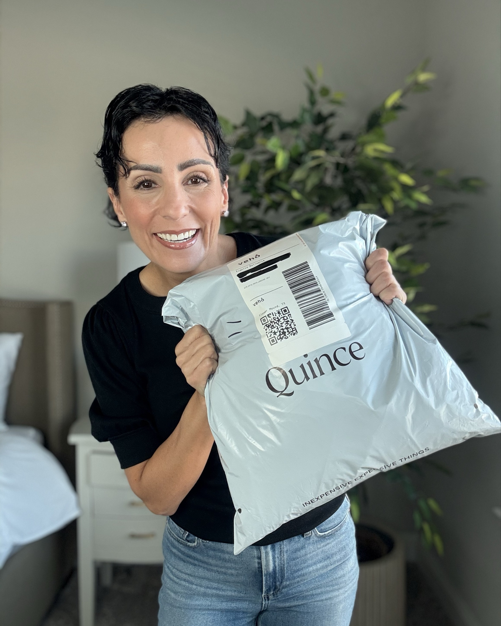 Building a wardrobe with timeless, high-quality pieces just got easier! 🤍 Sharing my latest finds from @onequince, where affordable luxury meets effortless style. Think real leather, silk, and luxe fabrics—without the crazy price tags.

From a classic leather biker jacket to a silk slip skirt that’s actually machine washable, these staples make styling so simple. And let’s not forget the perfect tote—chic, spacious, and ideal for work or travel!

#LTKStyleTip #LTKWatchNow