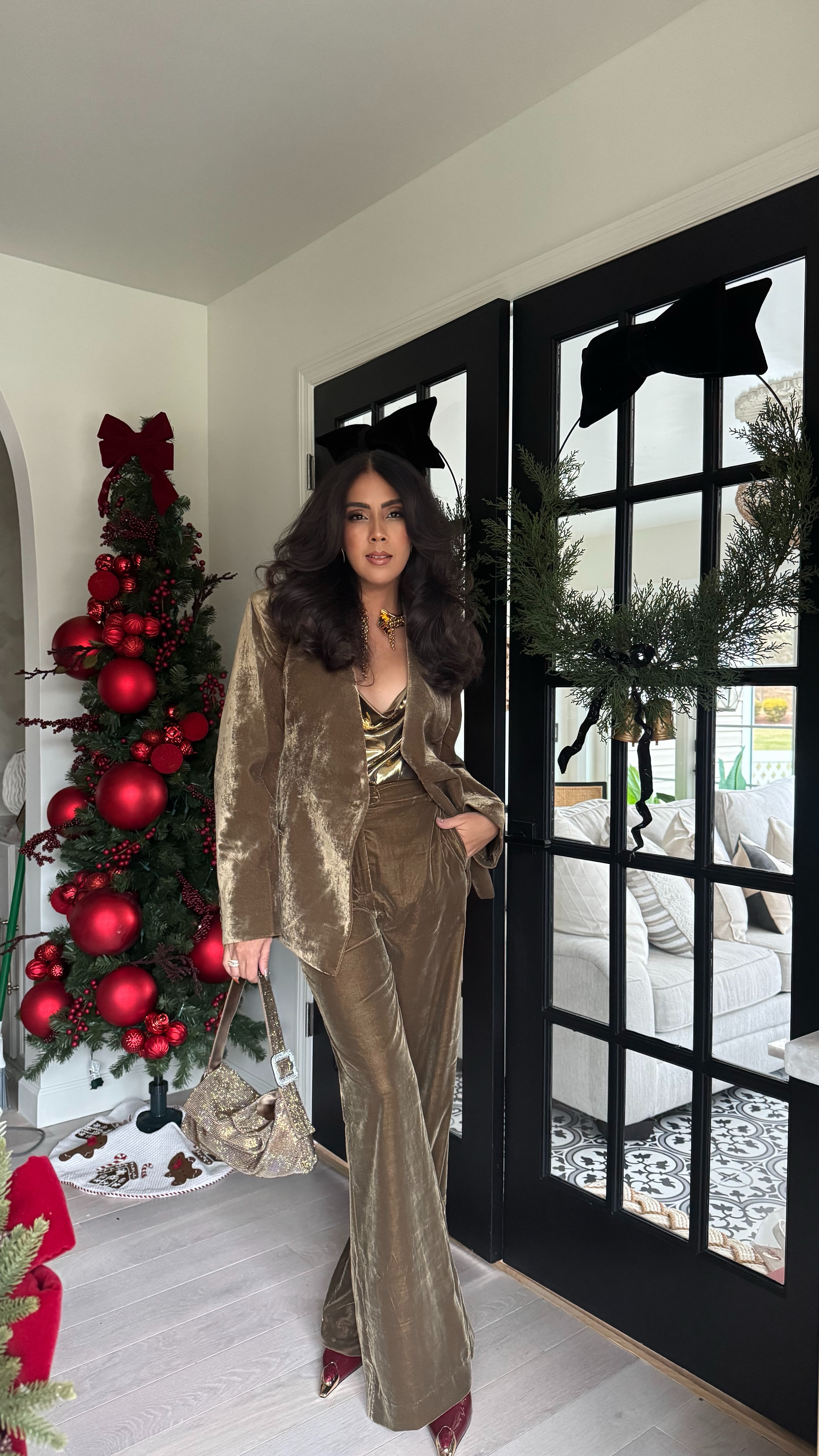 Holiday green suit for women 

#LTKOver40 #LTKHoliday #LTKSeasonal