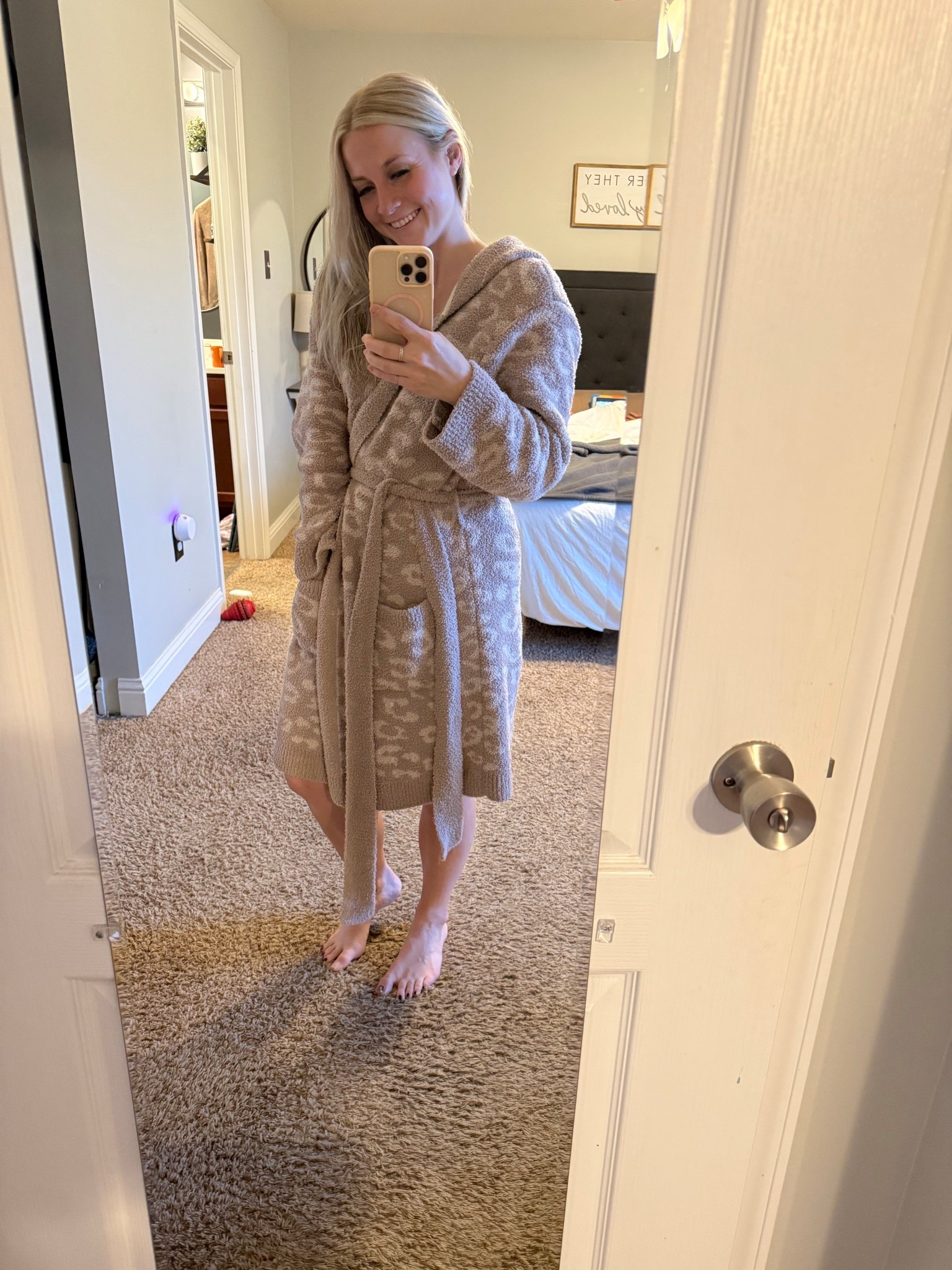 My FAVORITE robe 🥰 I get so many questions on this! 

#LTKSeasonal #LTKFindsUnder50