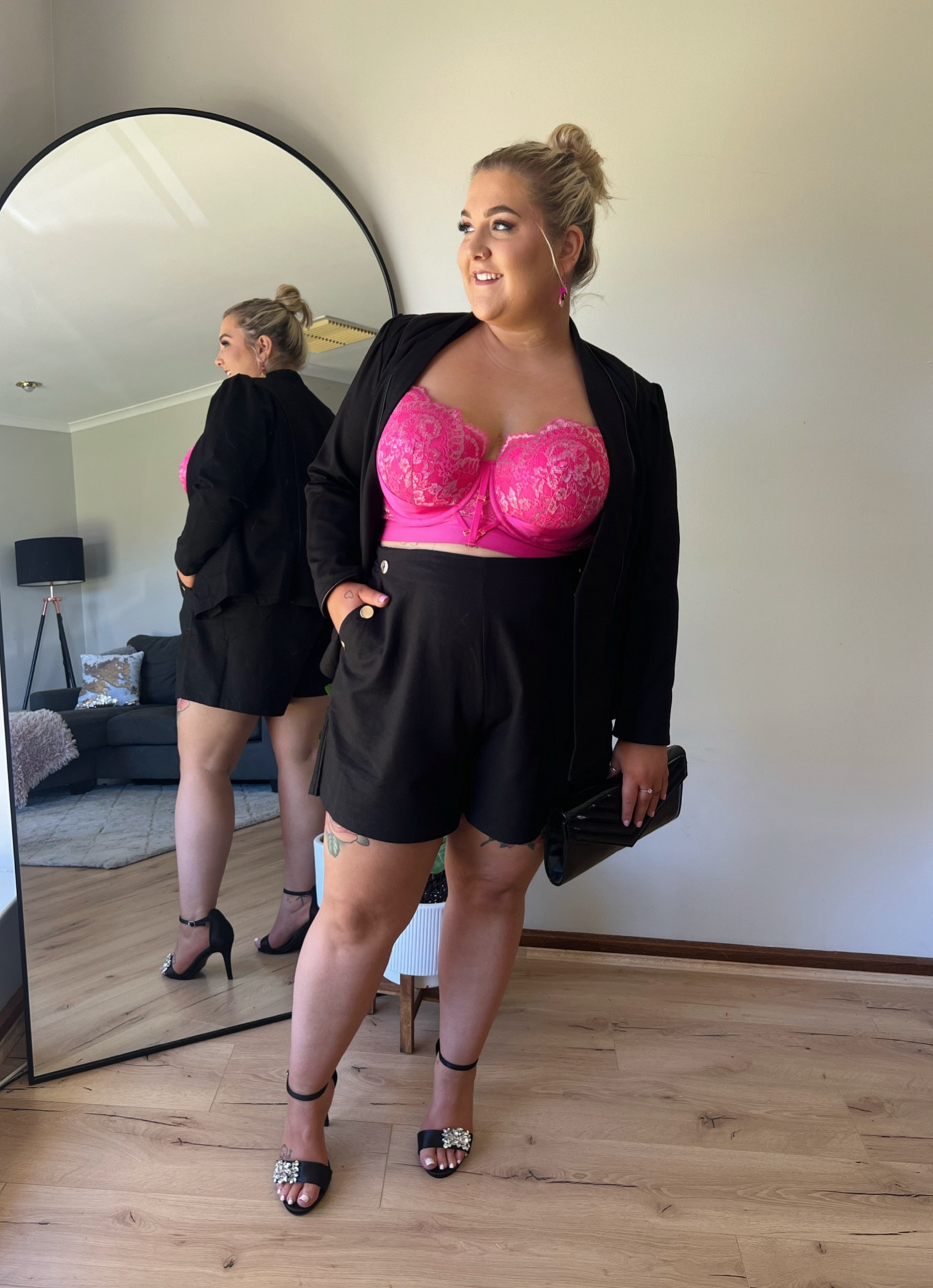 Sexy date night outfit idea 💐 
#plussizefashion
#curvyfashion
#sexyoutfit
#valentinesday

#LTKaustralia #LTKstyletip #LTKplussize