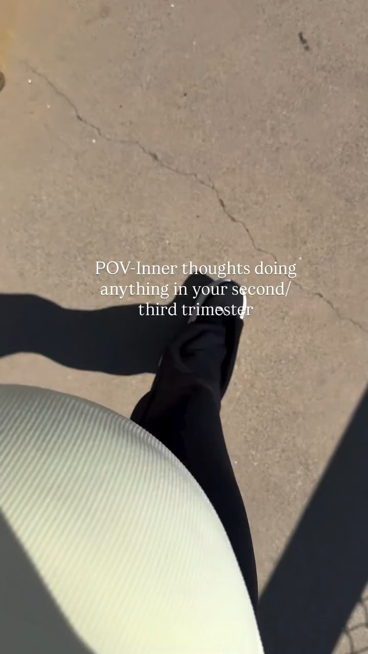 🤣🤣🤣🤣

#momlife

#LTKBump #LTKmorningroutine #LTKmomlife