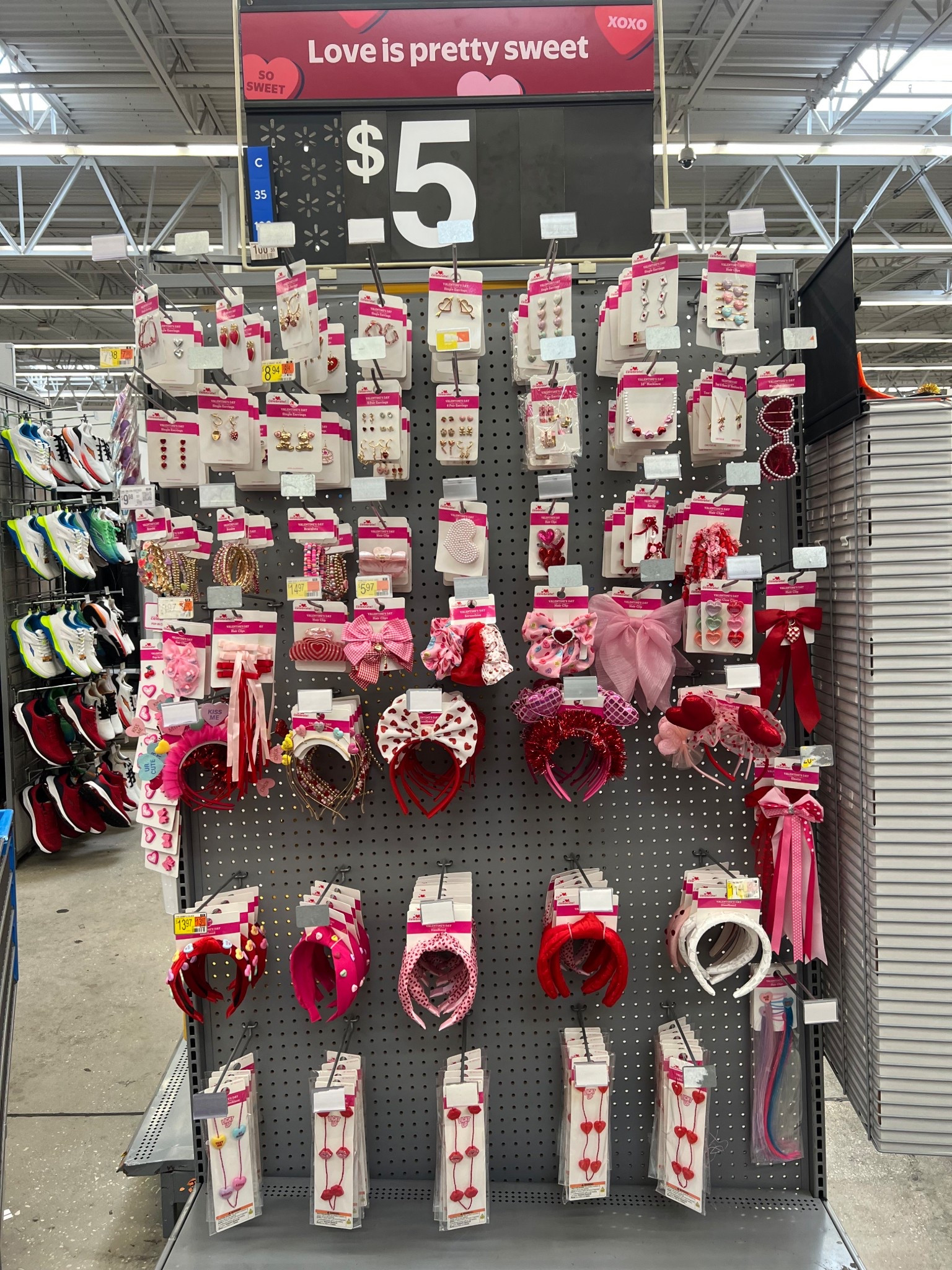 Valentines stuff from Walmart! #LTKFindsUnder50

#LTKSeasonal #LTKSaleAlert