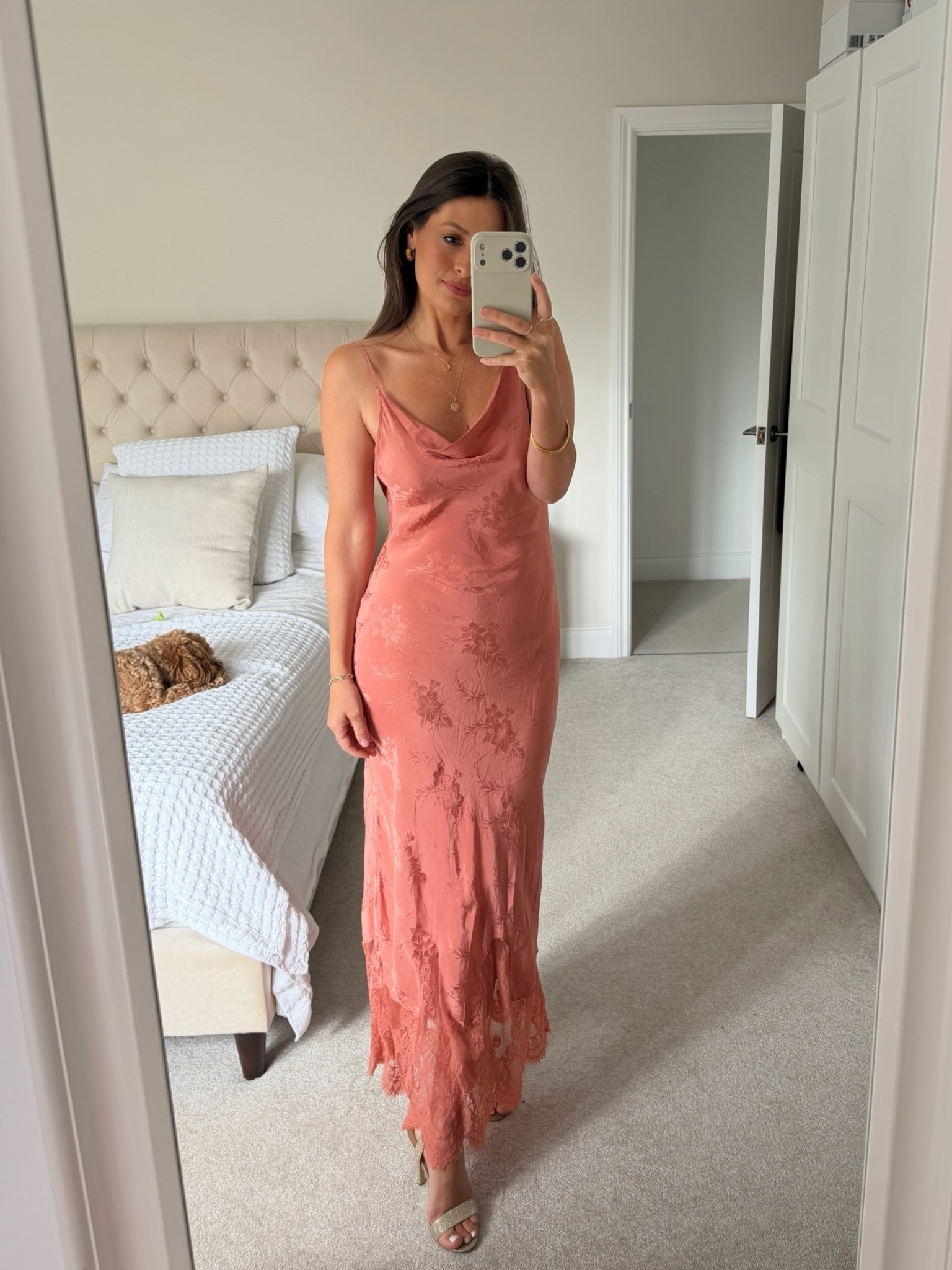 Zara sale picks
The perfect summer occasion wear dress
I’m wearing a size small