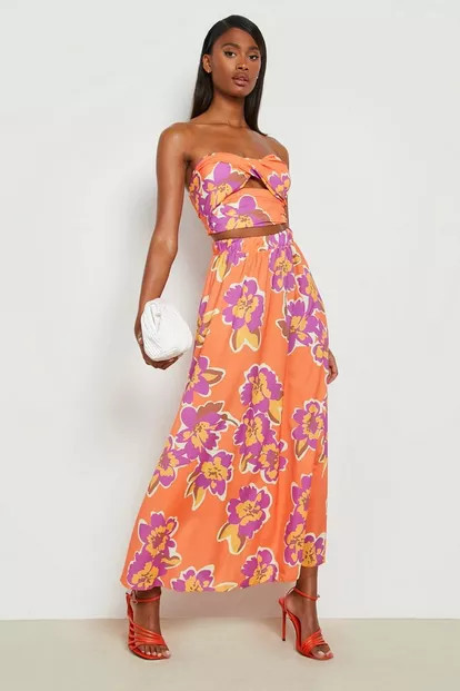 Sweetheart Bralette & Tiered Midaxi Skirt | Boohoo.com (US & CA)