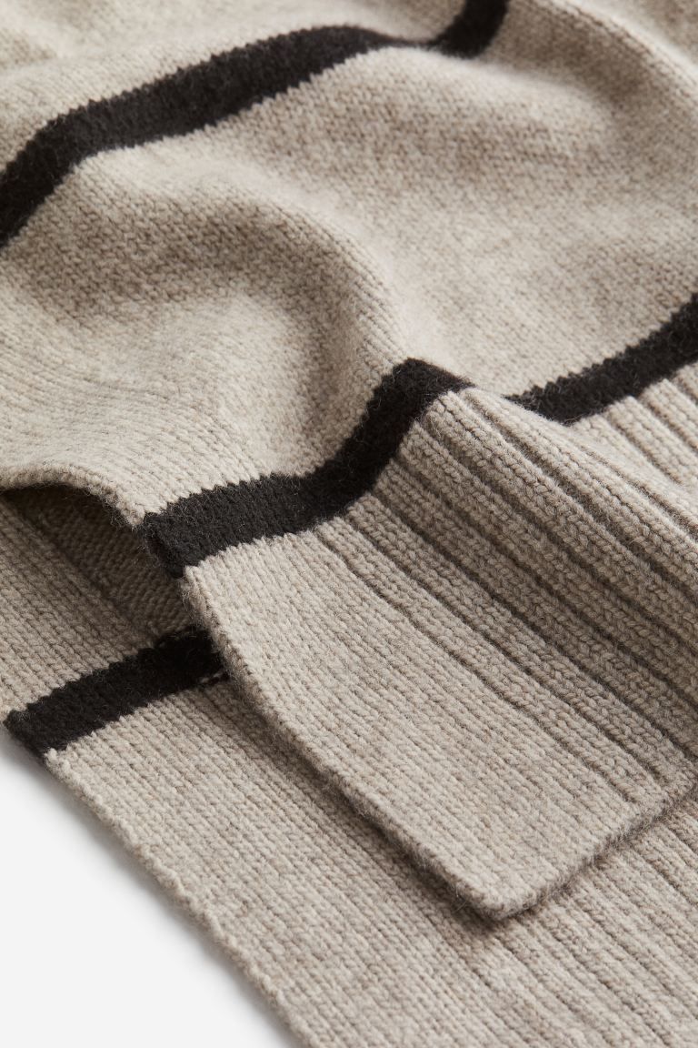 Oversized Turtleneck Sweater | H&M (US + CA)